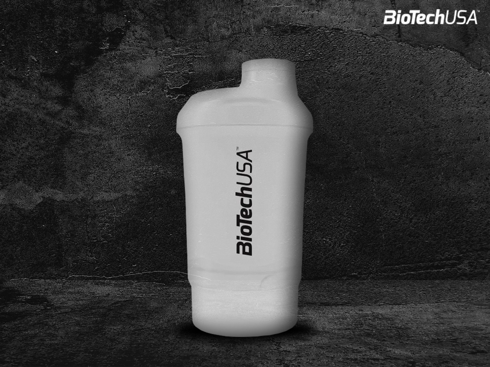 Shaker BioTech USA 300ml z dodatkowym pojemnikiem 150ml