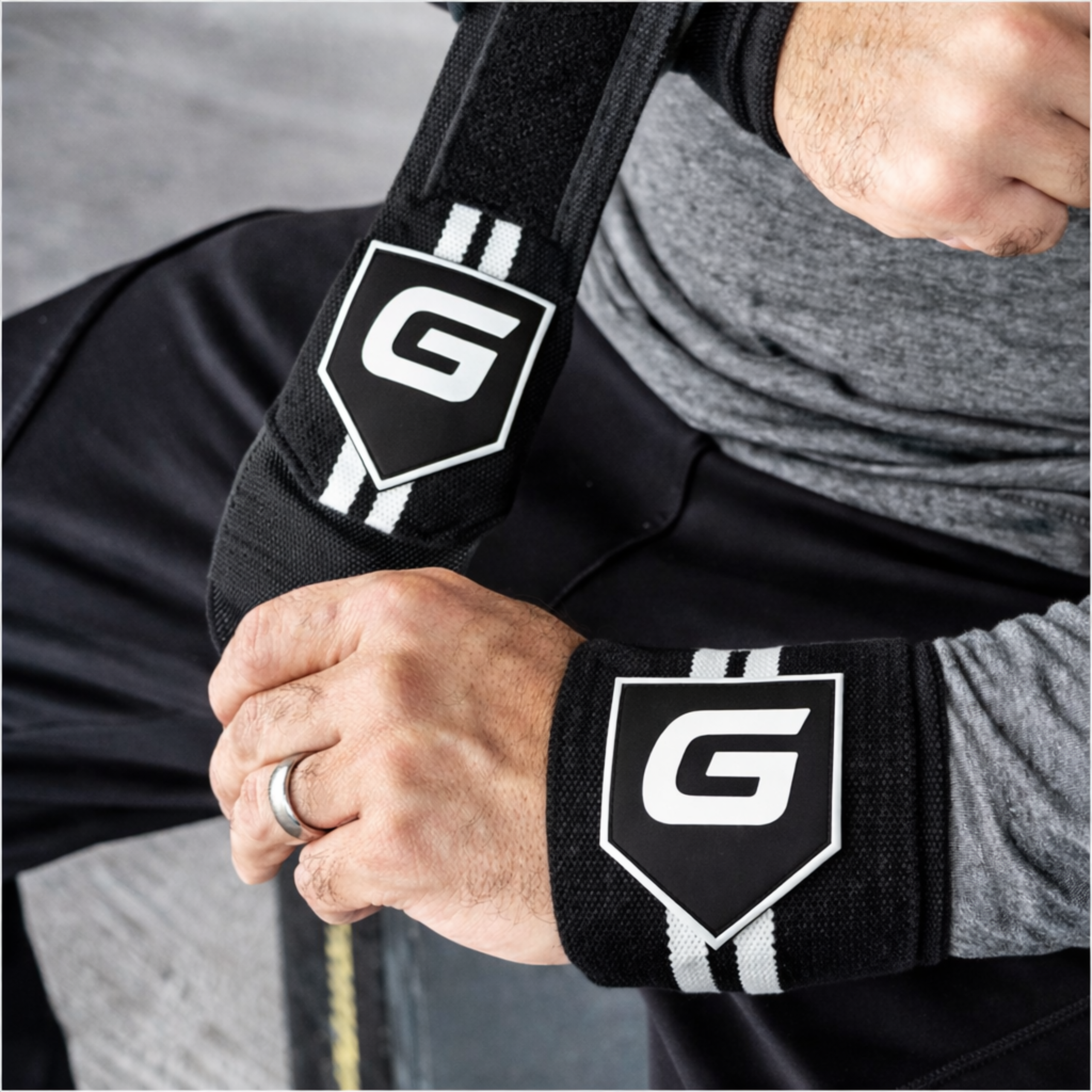 GASPARI NUTRITION Wrist Wraps - 2x Opaski usztywniające na nadgarstki