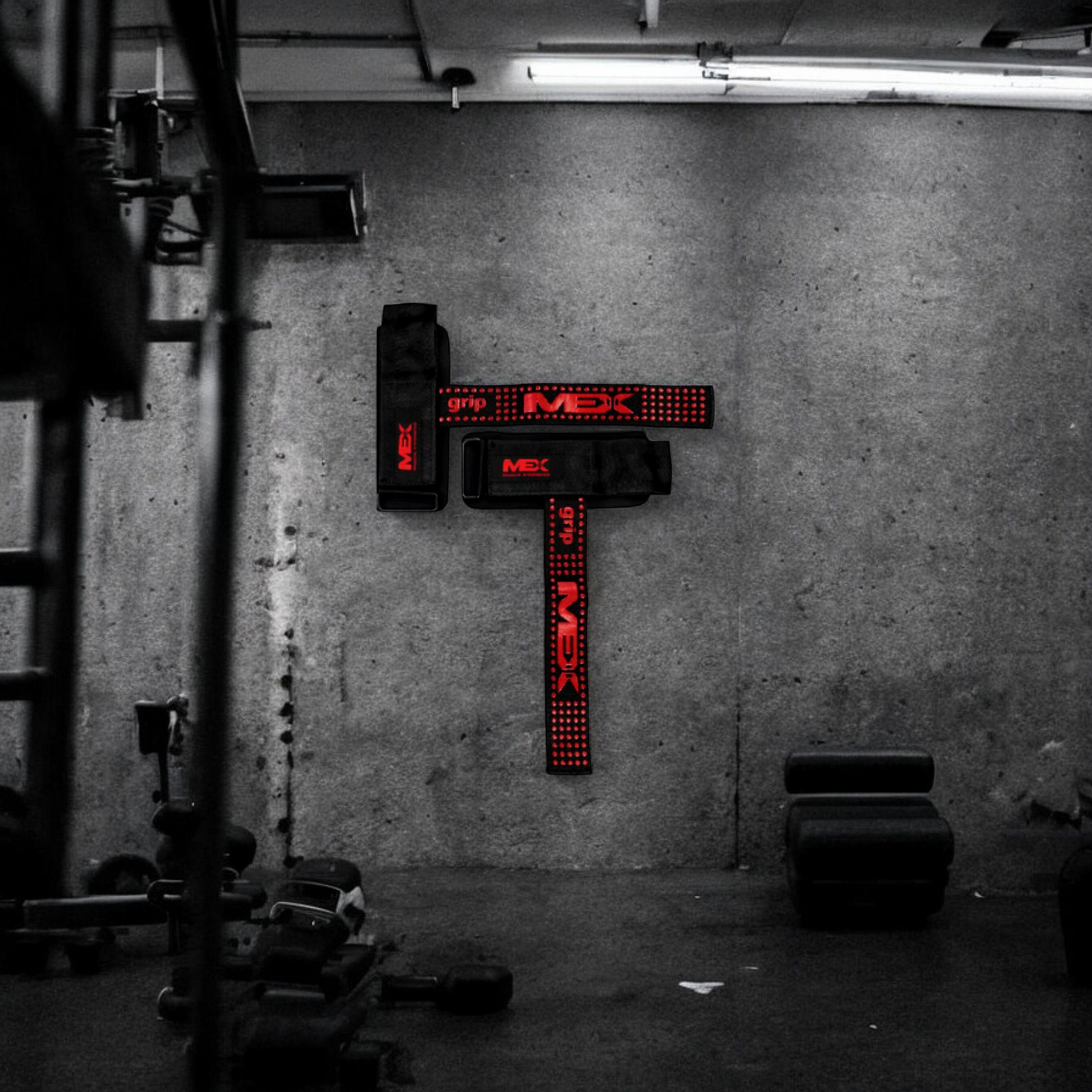 MEX NUTRITION - Lifting Straps V-Pro - Black