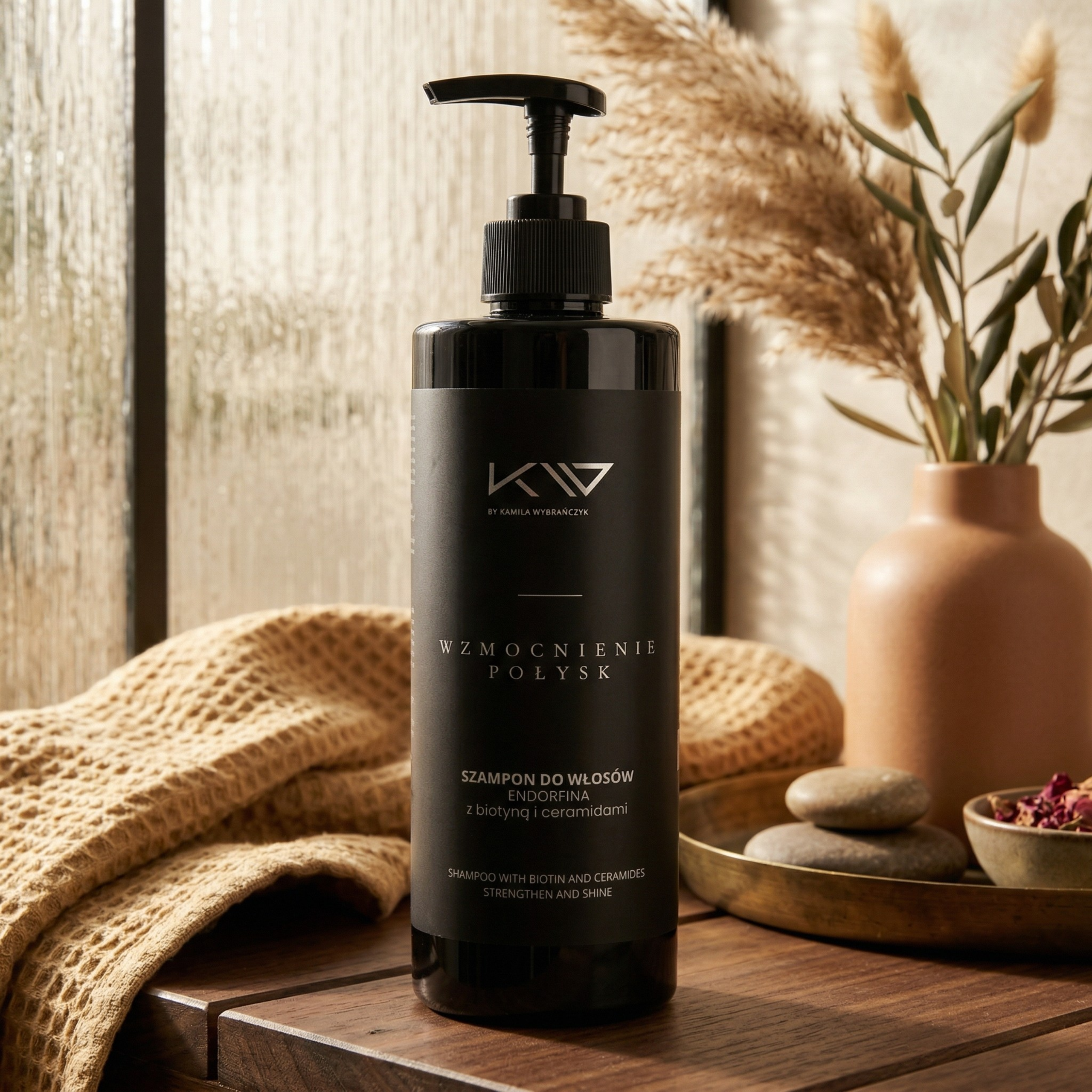 KAMILA WYBRAŃCZYK - Szampon do Włosów Wzmocnienie i Połysk - 500ml