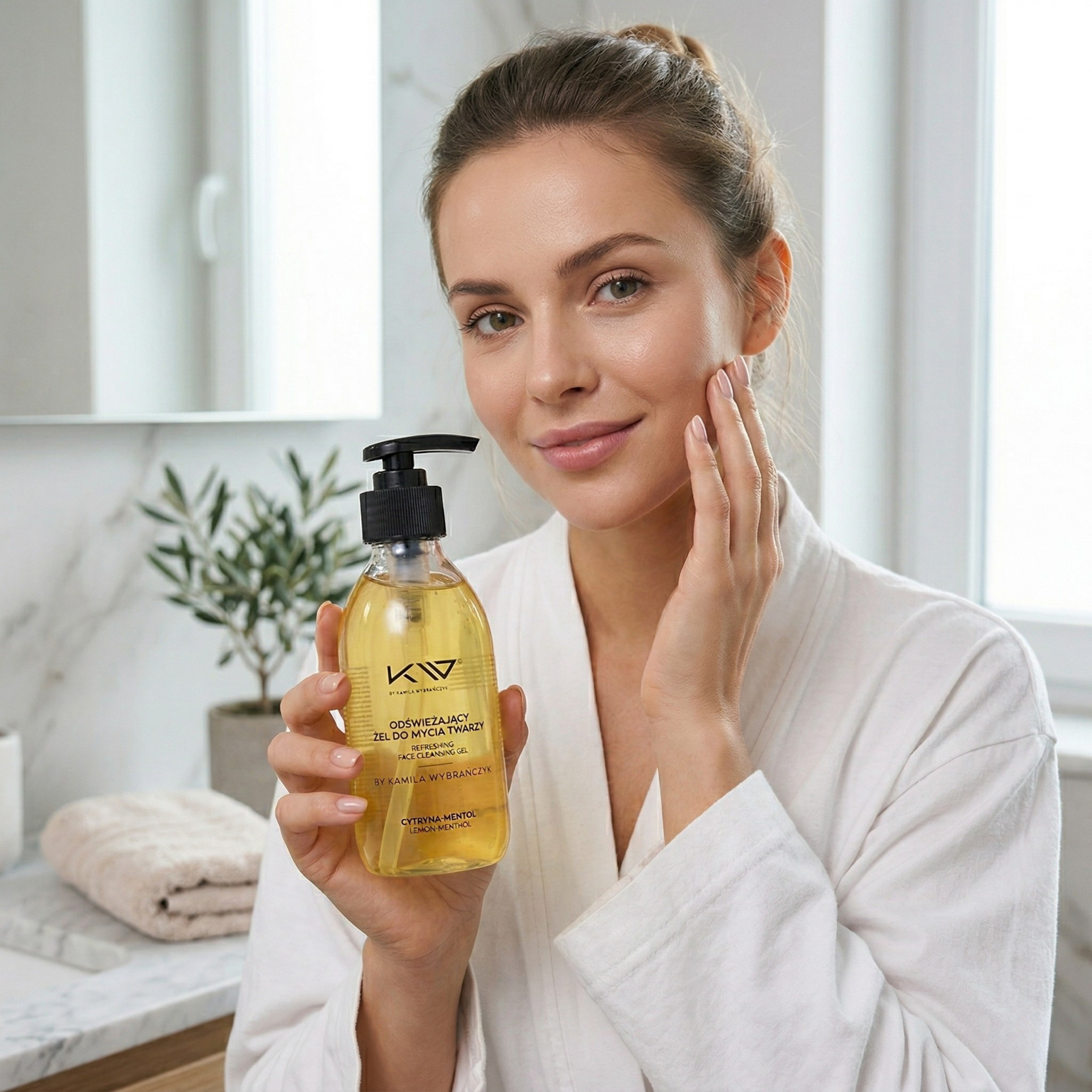 KAMILA WYBRAŃCZYK - Odświeżający Żel do Mycia Twarzy - 200ml 