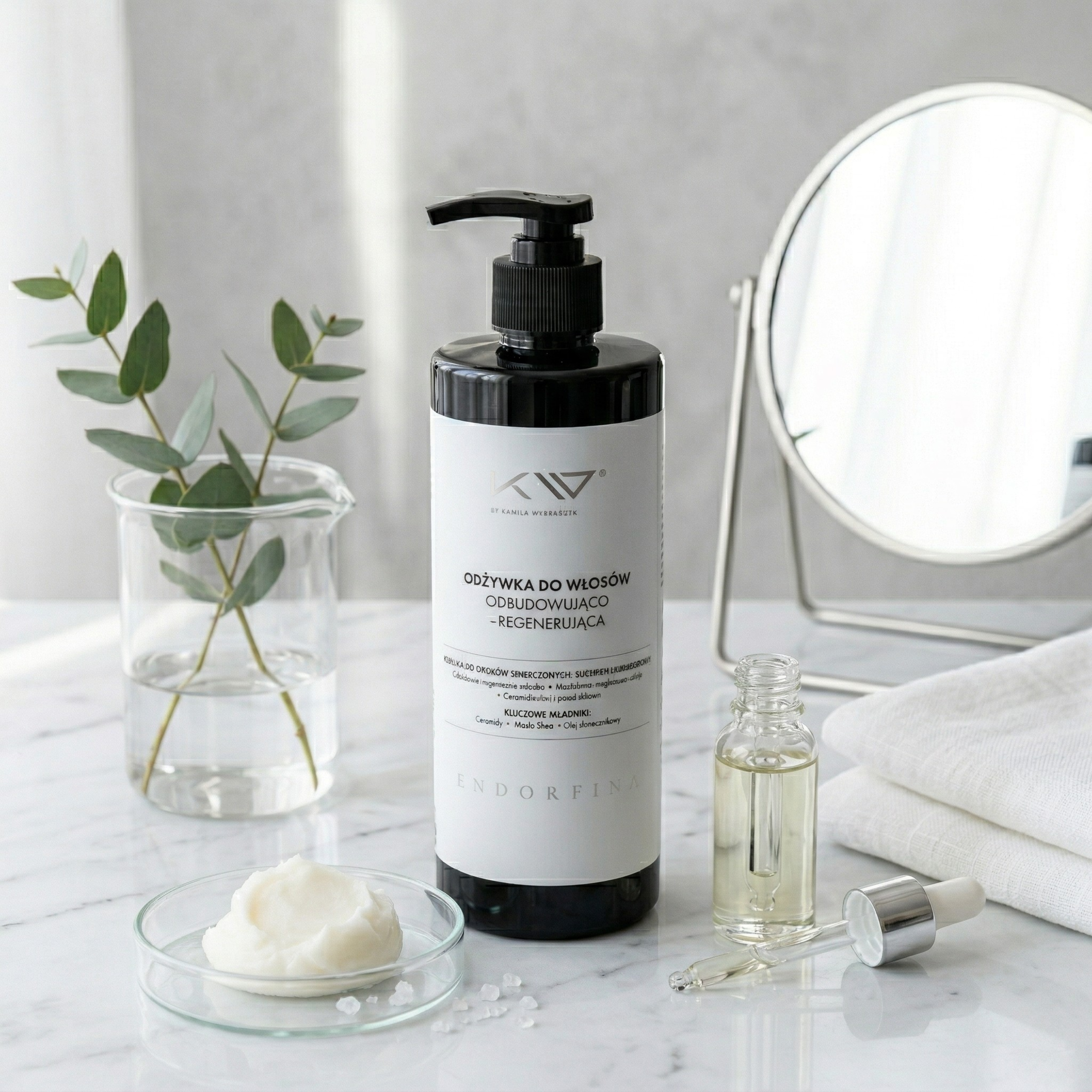 KAMILA WYBRAŃCZYK - Odżywka do Włosów Odbudowująco-Regenerująca - 500ml