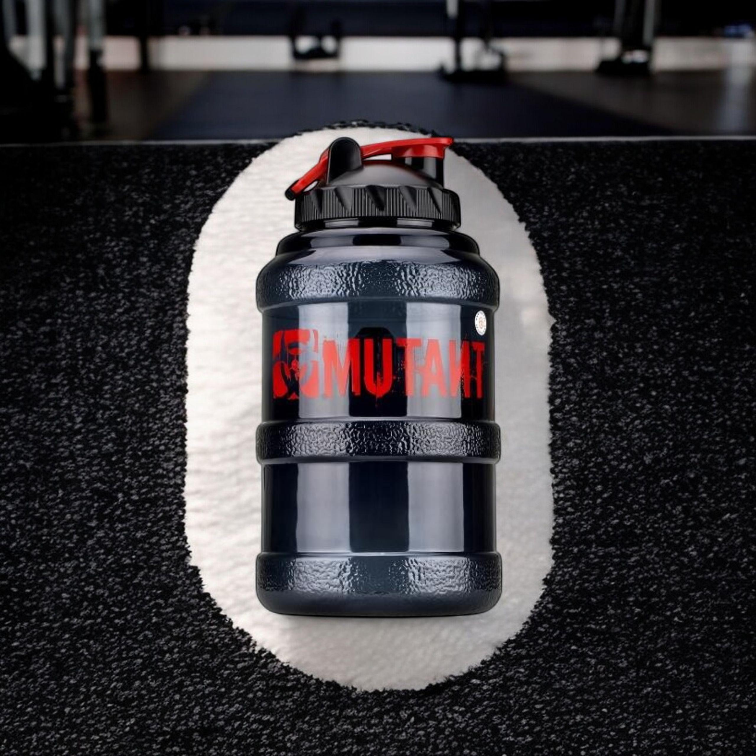 MUTANT - Mega Mug - 2600ml - Black Red