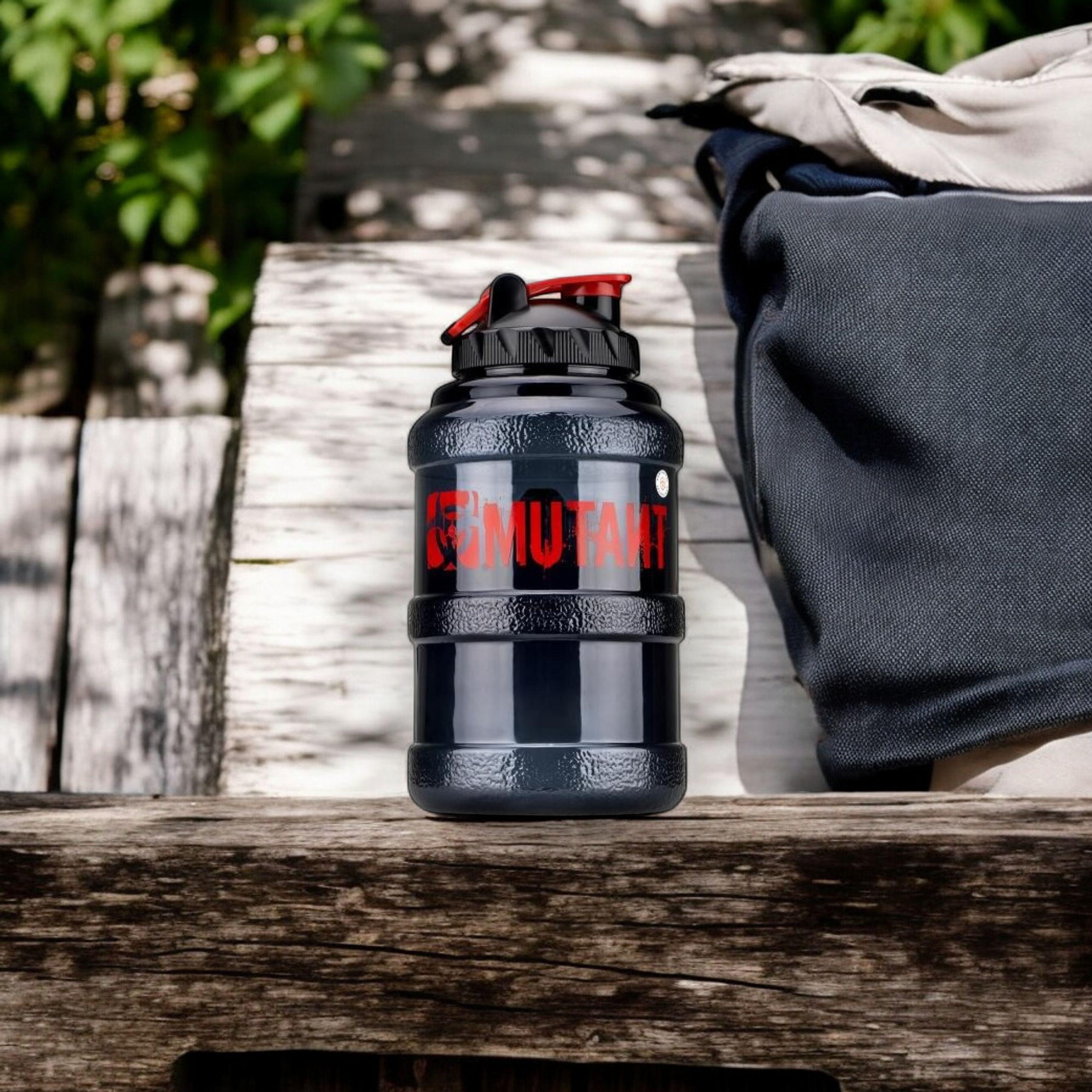 MUTANT - Mega Mug - 2600ml - Black Red