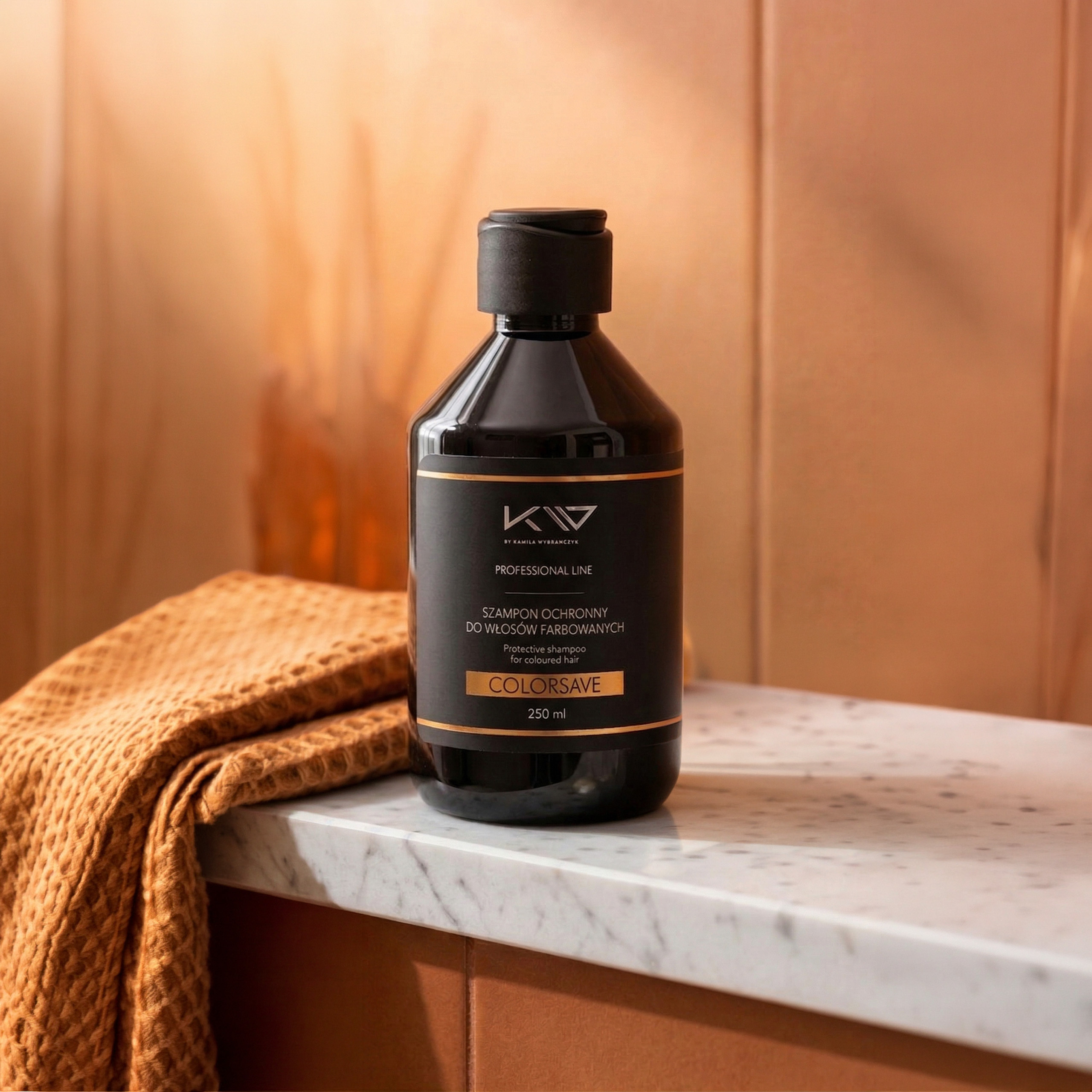 KAMILA WYBRAŃCZYK - Szampon Ochronny do Włosów Farbowanych  - 250ml