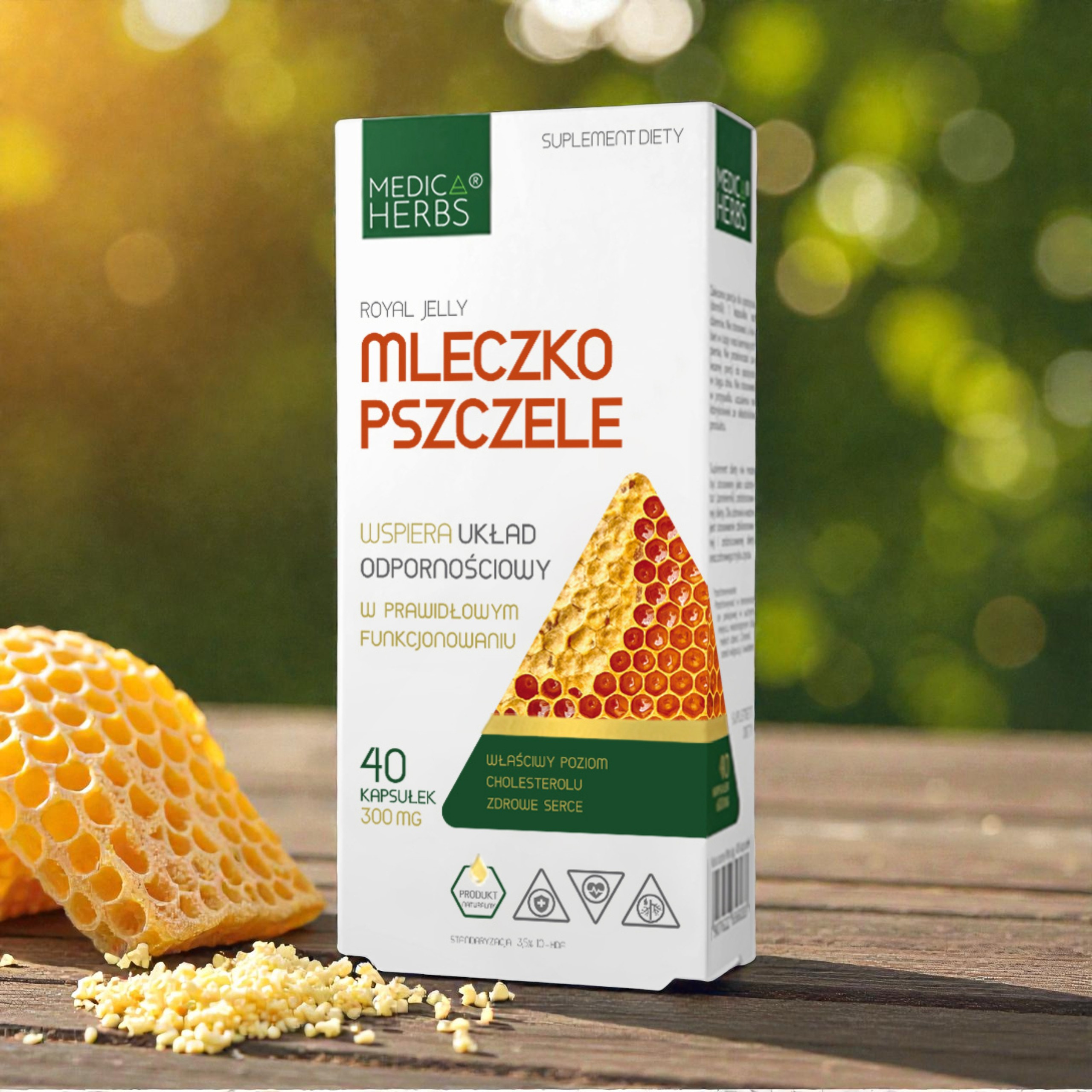 MEDICA HERBS - Mleczko Pszczele 300mg - 3x 40caps.