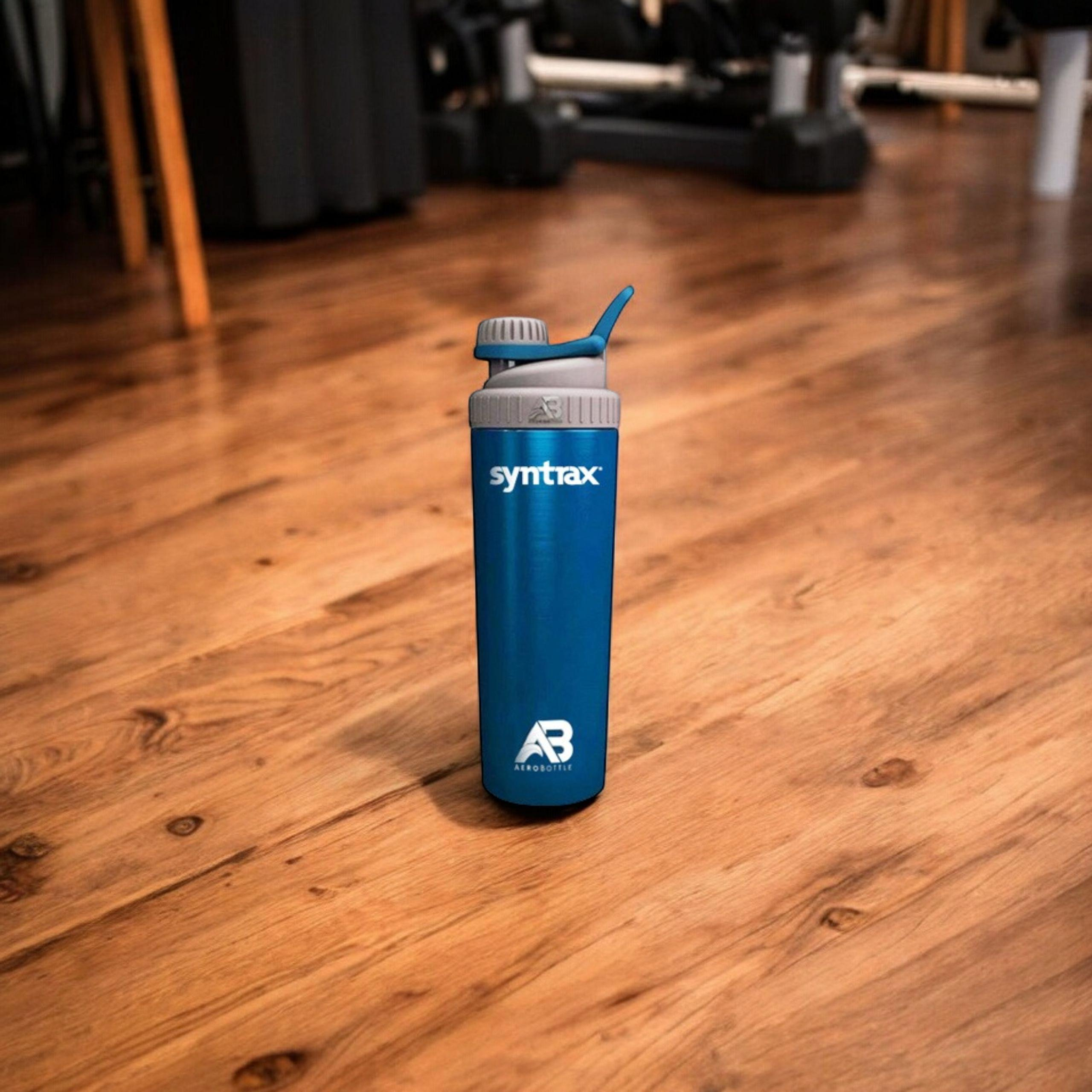 SYNTRAX - Aerobottle Primus Steel - 946ml 