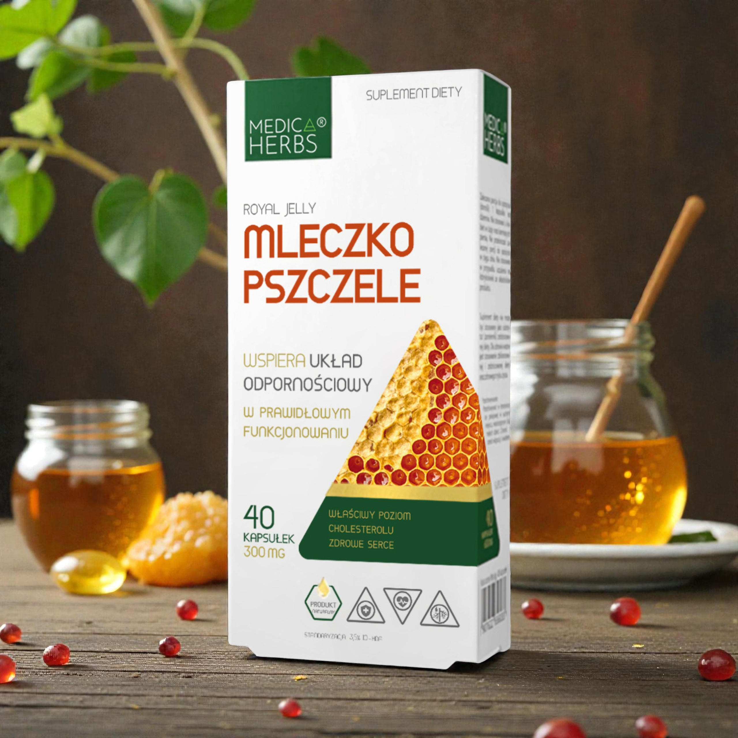 MEDICA HERBS - Mleczko Pszczele 300mg - 2x 40caps.