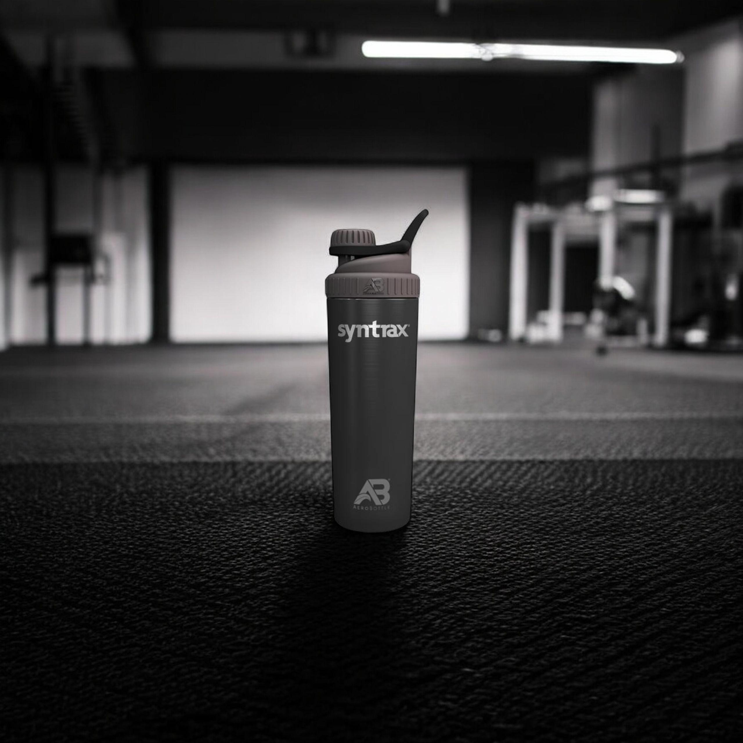 SYNTRAX - Aerobottle Primus Steel - 946ml